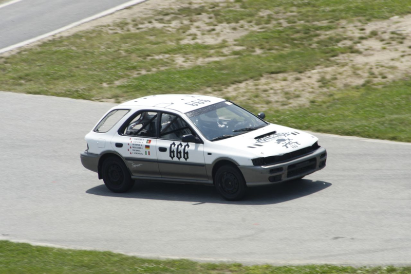 Illustration for article titled The 24 Hours Of LeMons New England 2009 Über Gallery, Part 4